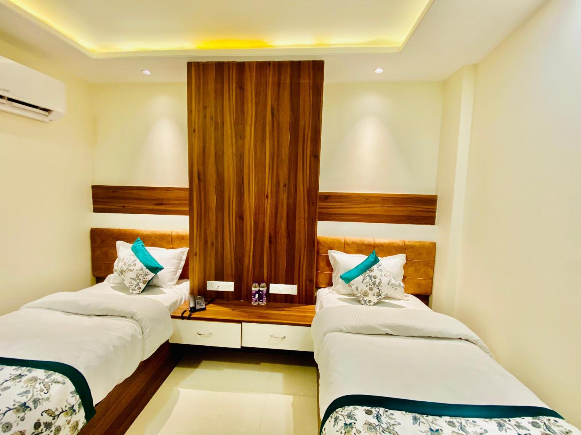 Hotel White House 350 Mtr From Golden Temple أمريتسار المظهر الخارجي الصورة